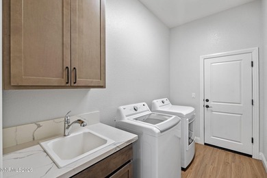 MOTIVATED SELLERS!! Built in 2021, this highly upgraded - photo 33