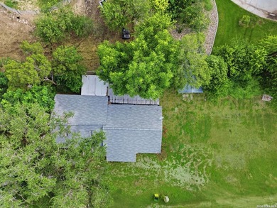 RARE 1-ACRE GEM IN HISTORIC HELOTES - NO HOA! Looking for - photo 37