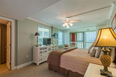 Come see this spacious and beautiful beachfront condo! 2 bed/2.5 - photo 8
