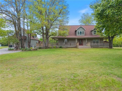 Experience country living in this exceptional +/- 10 acre - photo 14
