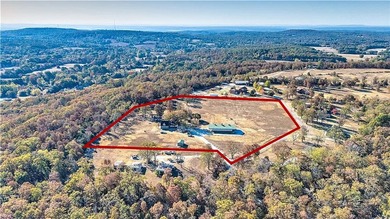 Experience country living in this exceptional +/- 10 acre - photo 16