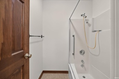 This lovely one-owner four bedroom, three and a half bath brick - photo 26