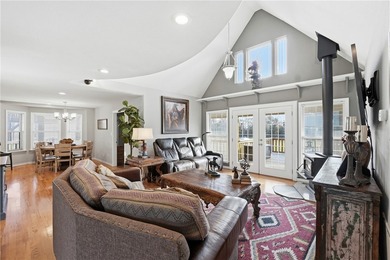 Experience country living in this exceptional +/- 10 acre - photo 28