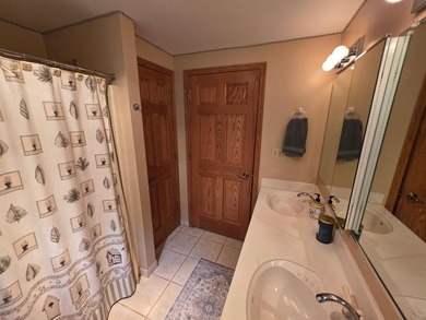 Experience the ultimate Northwoods lifestyle at this - photo 30