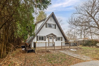 Dunlap Lake Home For Sale in Edwardsville Illinois