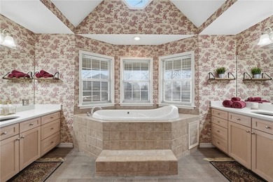 Experience country living in this exceptional +/- 10 acre - photo 40