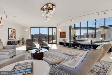 Welcome to an extraordinary estate where luxury, innovation, and - photo 45