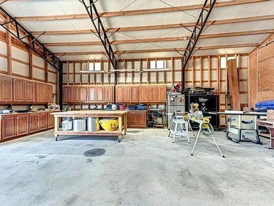 Experience country living in this exceptional +/- 10 acre - photo 55