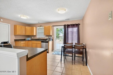Comfort, convenience, and easy living come together in this - photo 8