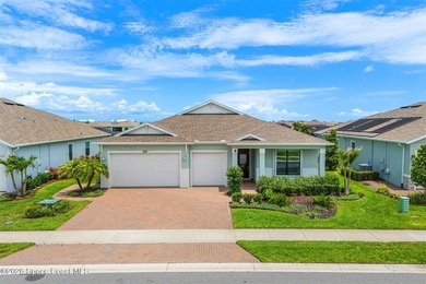 This spectacular lake front home surpasses any new construction - photo 2