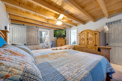 Beautifully Updated Waterfront Home on Lake Palestine - photo 9