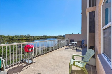 Rare opportunity to own a beautifully maintained 2-bedroom - photo 4