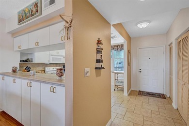 Rare opportunity to own a beautifully maintained 2-bedroom - photo 6