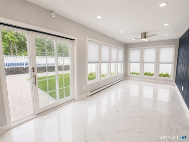 Exceptional Mediterranean Colonial Estate in one of Stamford's - photo 8
