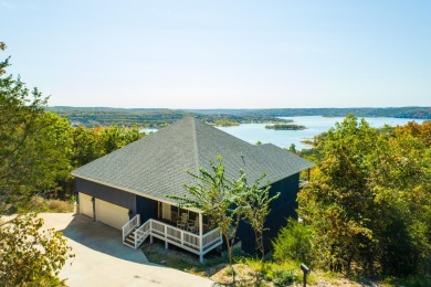 Table Rock Lake Home Sale Pending in Hollister Missouri