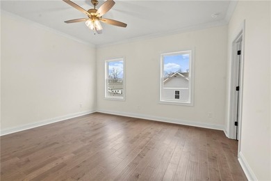 END UNIT TOWNHOME - looking for low maintenance living in an - photo 22