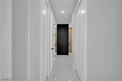 Experience the perfect blend of elegance, comfort, and location - photo 24