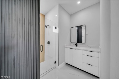 Experience the perfect blend of elegance, comfort, and location - photo 29