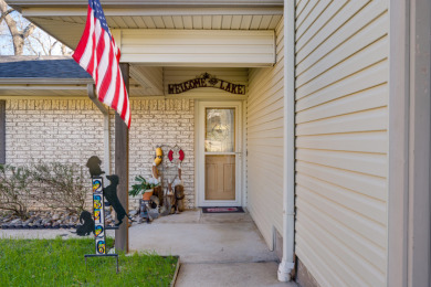 Beautifully Updated Waterfront Home on Lake Palestine - photo 2