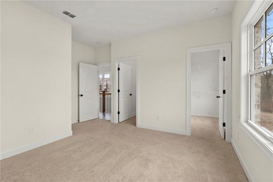 END UNIT TOWNHOME - looking for low maintenance living in an - photo 32