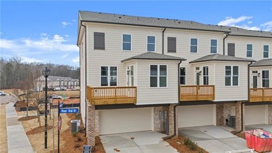 END UNIT TOWNHOME - looking for low maintenance living in an - photo 35