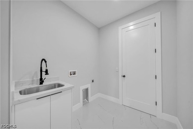 Experience the perfect blend of elegance, comfort, and location - photo 35