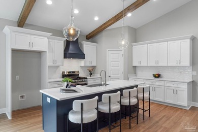 This Adorable and semi-custom craftsman inspired brand new home - photo 5