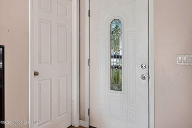 This 2 bedroom, 2 bath home is full of potential & ready for - photo 4