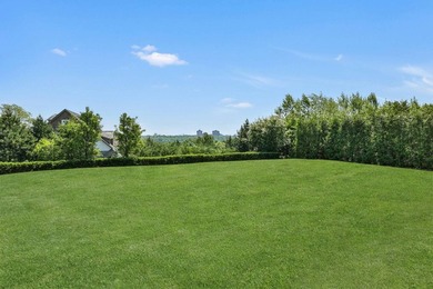 NEW LISTING VILLANOVA HEIGHTS Grand 7-Bd. Shingle-Style Mansion - photo 4