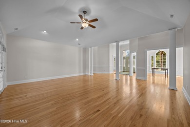 LUXURY LIVING ON THE OAK ISLAND GOLF COURSE. Gorgeous custom