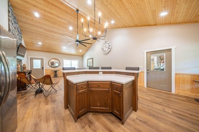 Spring River Front Retreat | Gated Community | 1.13 Acres | - photo 19