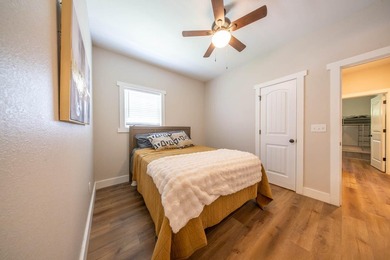 Spring River Front Retreat | Gated Community | 1.13 Acres | - photo 24