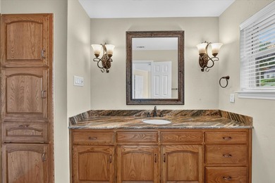 Welcome to an exceptional residence in the prestigious gated Bay - photo 28