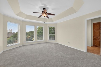 Welcome to an exceptional residence in the prestigious gated Bay - photo 30