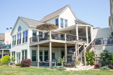 Fort Loudoun Lake Home For Sale in Knoxville Tennessee