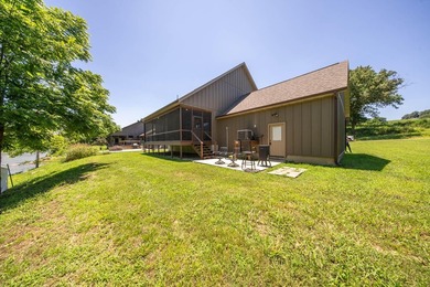 Spring River Front Retreat | Gated Community | 1.13 Acres | - photo 41