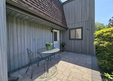 Discover the perfect blend of independent living and a carefree - photo 2
