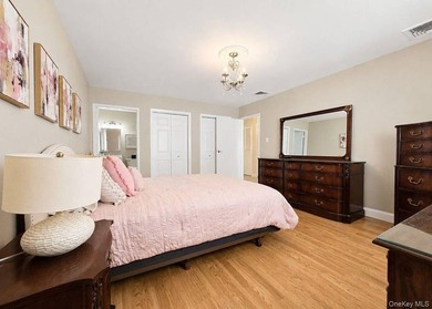 Discover the perfect blend of independent living and a carefree - photo 10