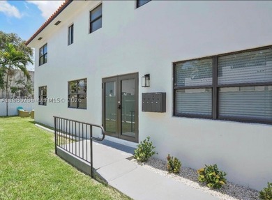 Turnkey multifamily investment opportunity in prime Miami - photo 1