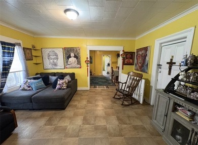 Another Rockin' Rochester Property! This 6-bedroom, 2.5-bath - photo 8