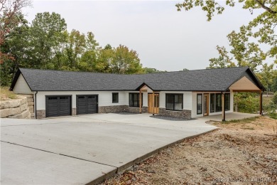 Lake Home For Sale in Camdenton, Missouri