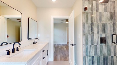 Virtually Staged. MOTIVATED SELLER offering a 2023 residence - photo 11