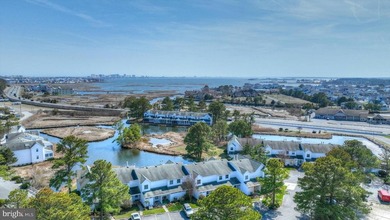 Tucked within the sought-after community of Mallard Lakes, just - photo 33