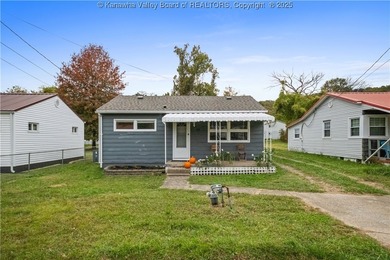 Kanawha River Home For Sale in St Albans West Virginia