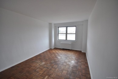 Opportunity Knocks! Sought after Garth Essex---Walk to Scarsdale - photo 10