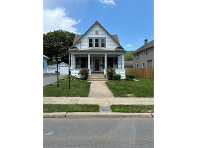 Delaware River Home For Sale in Port Jervis New York