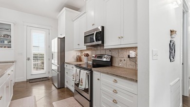 Experience the laid-back 30A lifestyle in the heart of Blue - photo 16