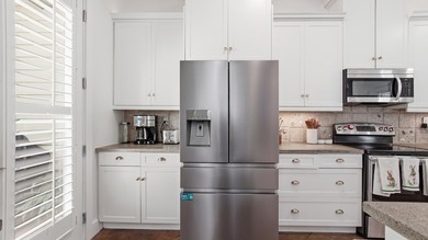 Experience the laid-back 30A lifestyle in the heart of Blue - photo 17