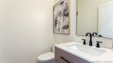 Luxury lakefront living w/ high-end finishes, exceptional - photo 25