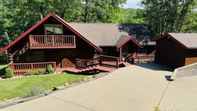 Lakefront Log Cabin Living at Its Finest! Call Josh! - photo 3